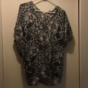 Black and white fun design top